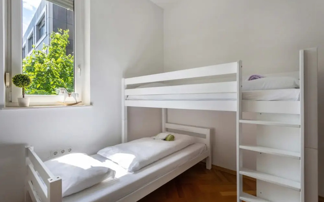 Bright and Spacious 2bdr Apartment in Heart of Zagreb