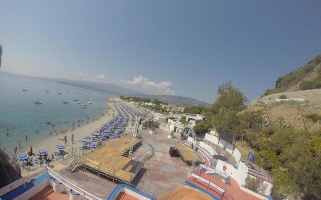 Apartment 500m from the sea