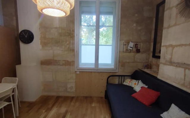 Charmant studio renove et climatise