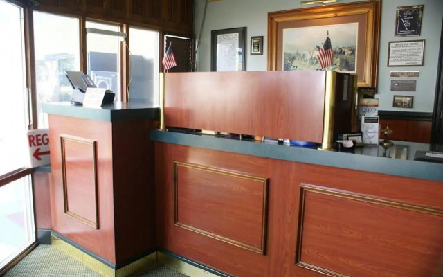 Budget Host Alexandria