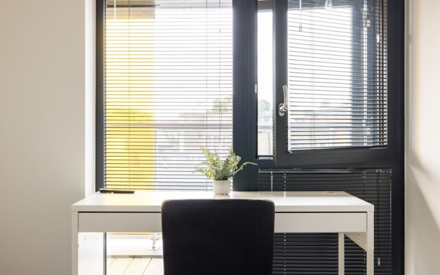 2 Bed Apartment in Shoreditch