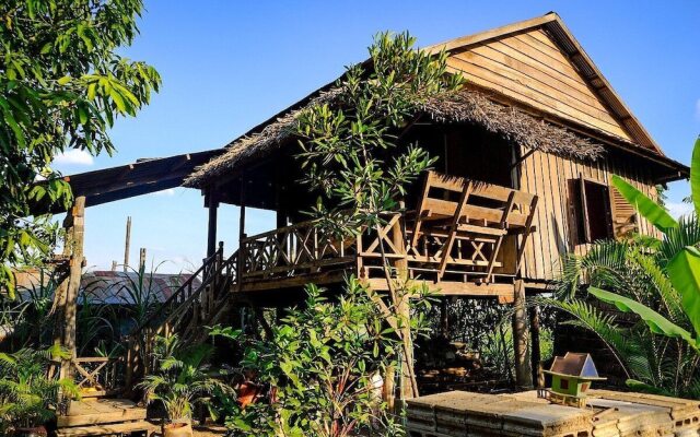 Family Batcave Homestay - Hostel