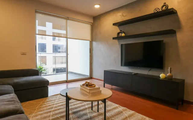 w Elegant 2BR w Fantastic View in Miraflores