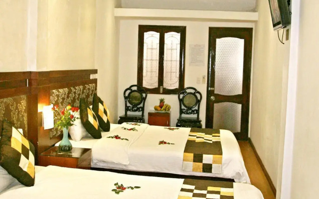 The Ambery Boutique Hotel & Travel