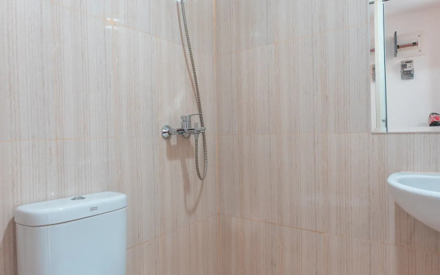 Super OYO 1948 Apartement Sentul Tower