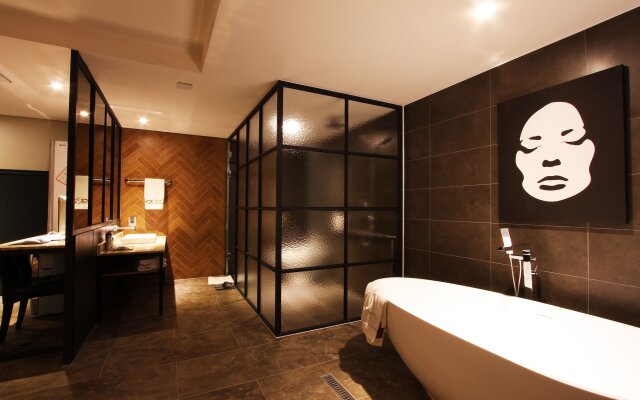 SR Design Hotel