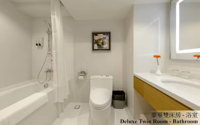 Royal Dragon Hotel