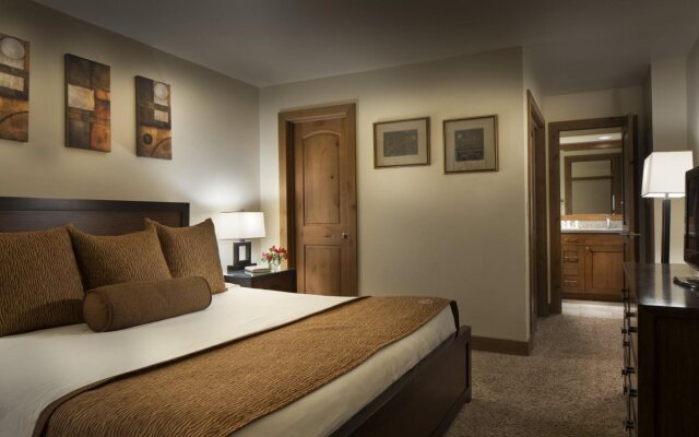 Manor Vail Lodge