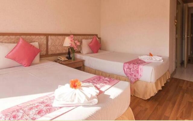 Takiab Beach Resort