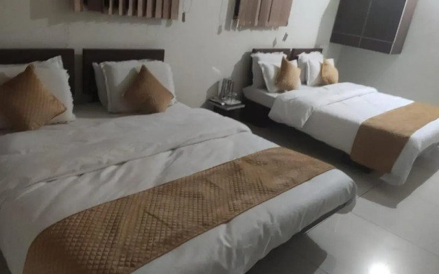 Hotel Indrani