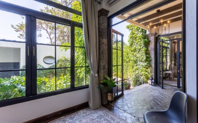 Panoramic Paradise 3BR Overlooking SMA