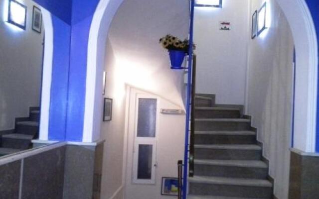 Apergis Rooms