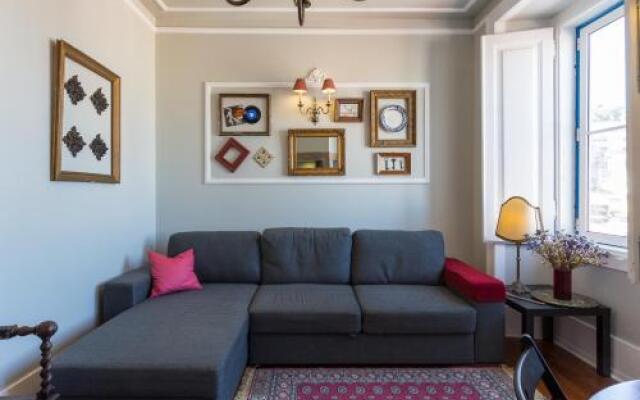 Lxroller Deluxe Mouraria Views