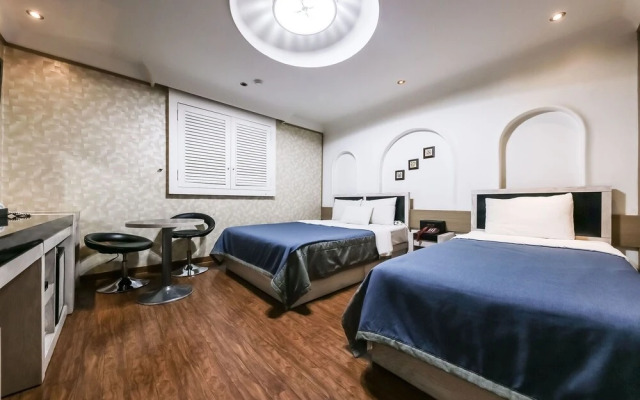 Cheongju Hotel Again