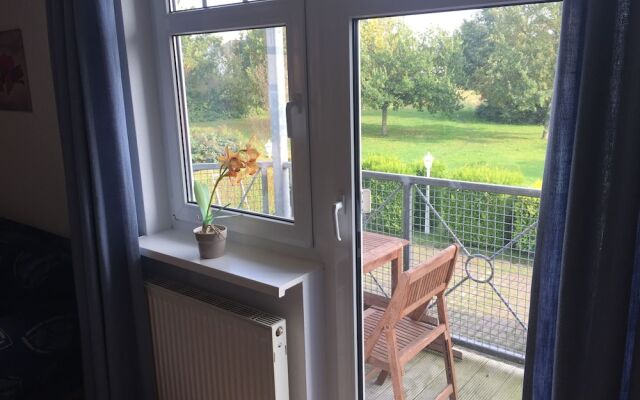 Welcoming Apartment Near Sea in Nienhagen