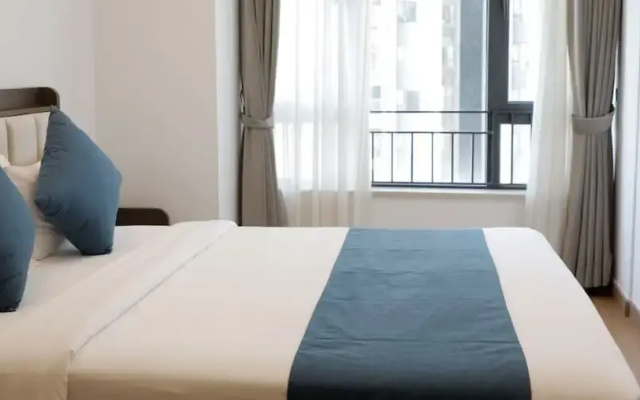 R&F Hotel and Apartment