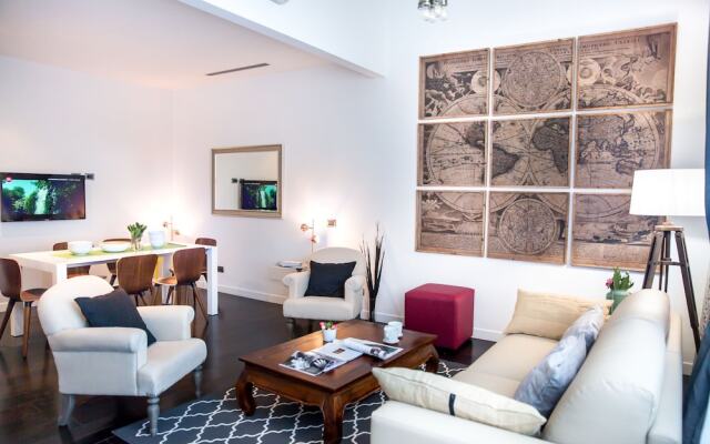 Rent In Rome - Flo's Apartment