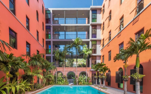 Baansuanprannok Hotel By Zuzu