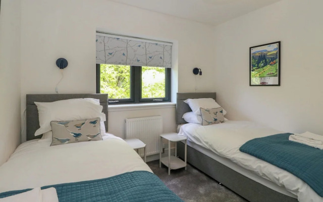 Oakbank Mews