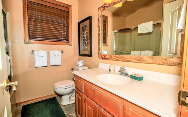 Knotty and Nice 177 by RedAwning