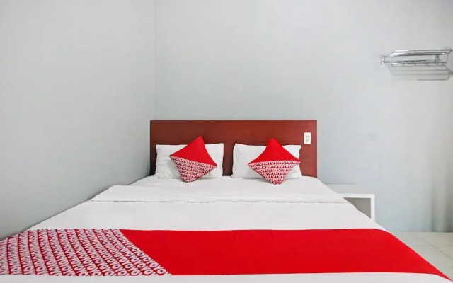 OYO 90359 Sbh Residence