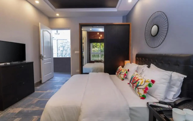 Nirvana Holiday Apartment