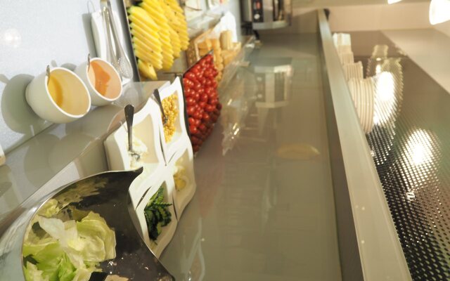 The Riverside Hotel Esthetics