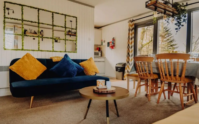 Luxurious Mountain Retreat Lodge Hunters Quay