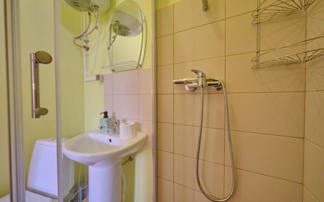 Liberty Island Hotel