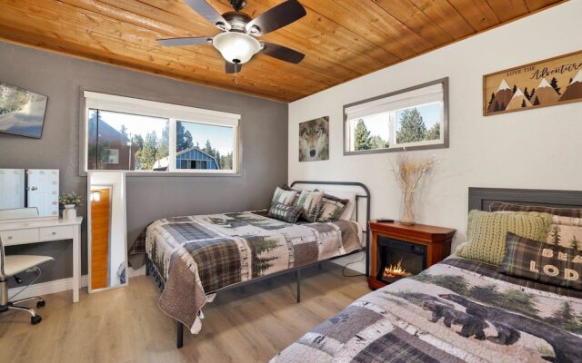 JAY Bird Landing Escape #2308