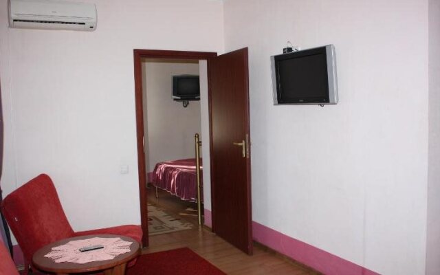 Hotel Gostynnyi Dvir