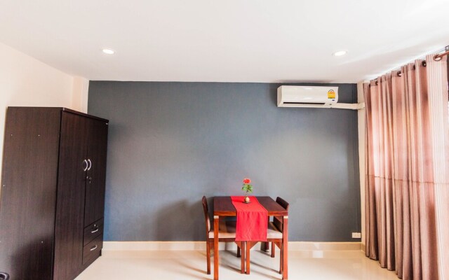 Pratumnak Town Villa By Pattaya Sunny