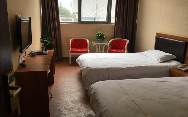 Juyuan Business Hotel