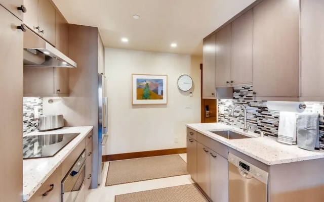 Westwind 303 1BD 1BA Plat. Condo