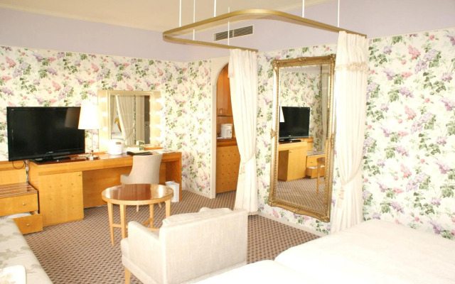 The Celecton Premier Kobe Sanda Hotel