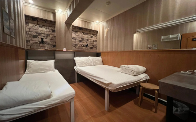 USA Hostel