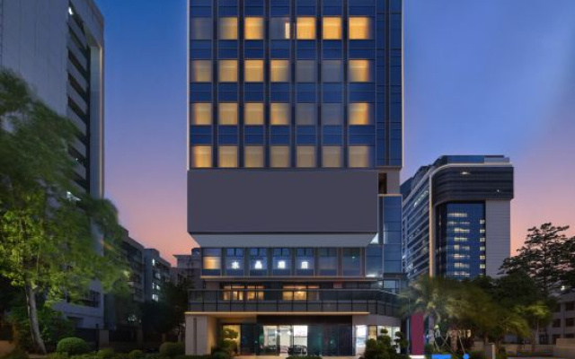 Crystal Orange Shenzhen Futian Huaqiang North