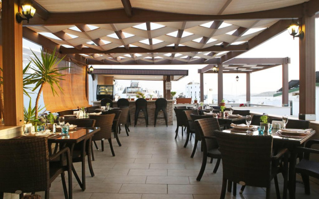 7. Art Feslegen Hotel