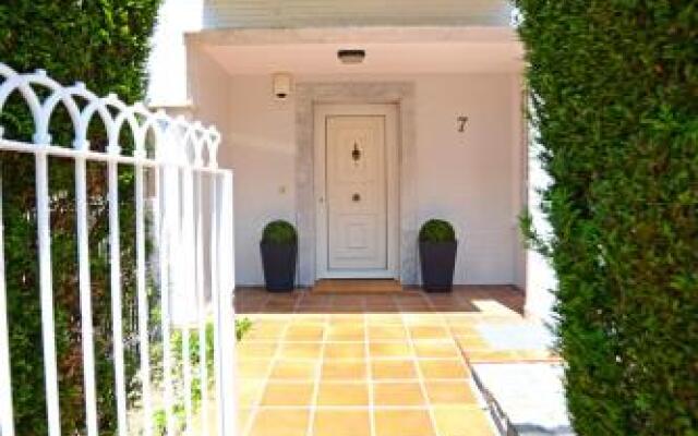 Friendly Rentals Villa Berio