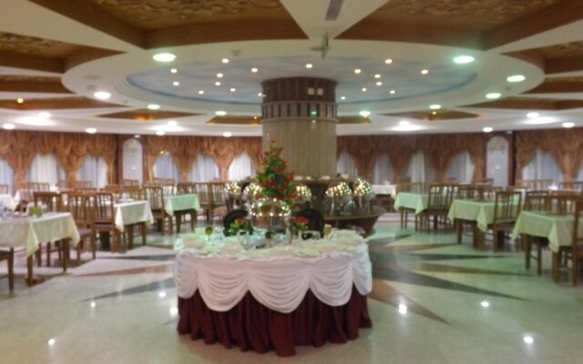 Canary Beach Hotel
