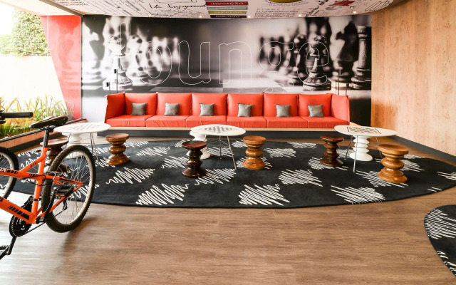 ibis Campo Grande