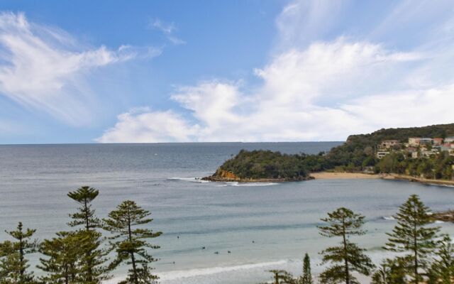 1 Bedroom Surfer’s View with Parking in Manly