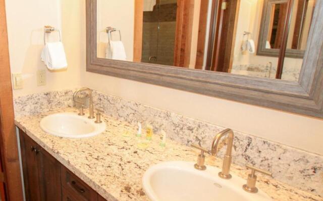 Mountainback #56, Loft