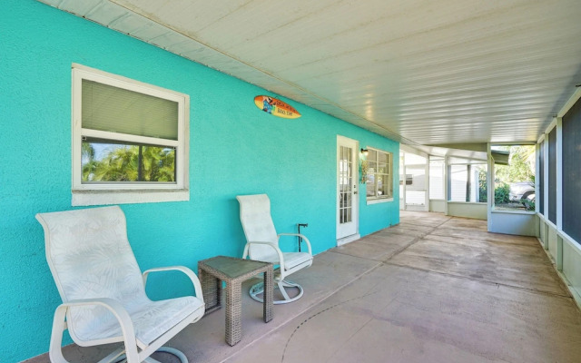 1 Mi to Boat Ramp: Bokeelia Home w/ Screened Patio