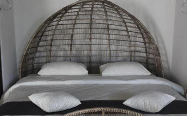 Pondok Ijo Guesthouse & Restaurant
