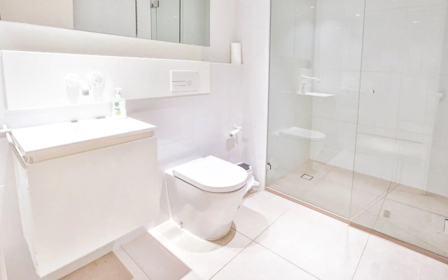 South Yarra Claremont Apartment