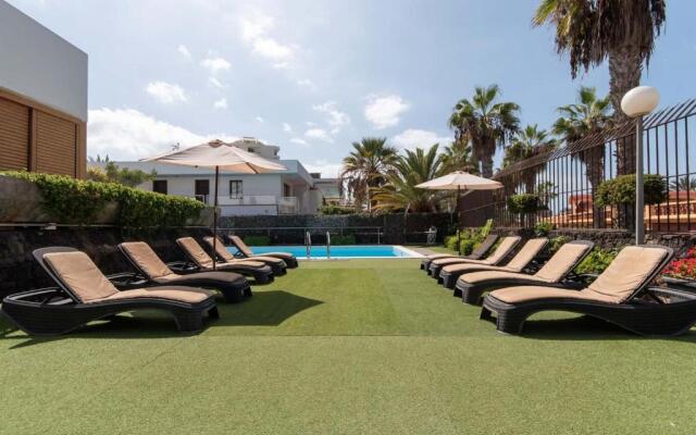 Villa Las Americas