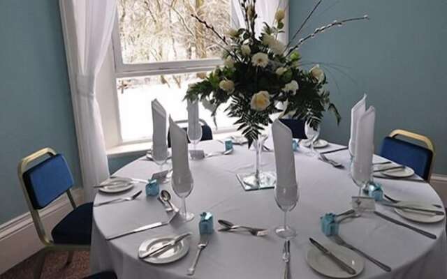 Gomersal Lodge Hotel