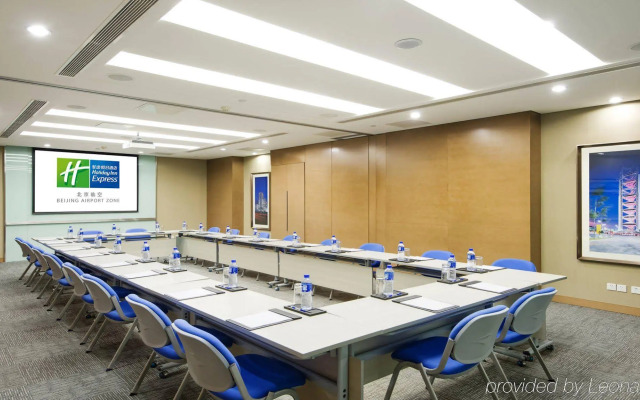 Holiday Inn Express Beijing Airport Zone by IHG
