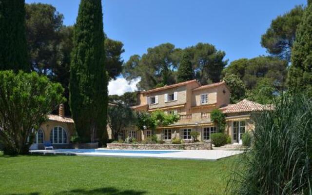 Villa Yabassi